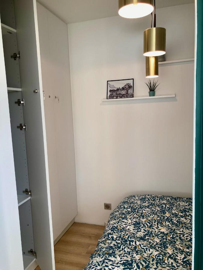 Appartement Avec Terrasse Et Parking Gratuit Accole Montbeliard Bagian luar foto